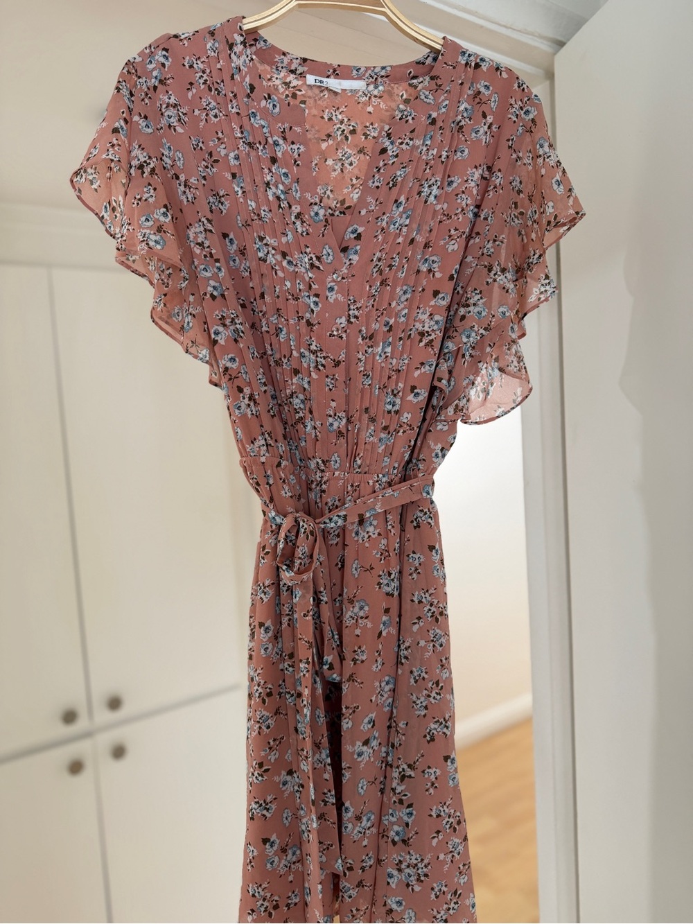 DR2 Dusty Rose Floral Tie-Waist Mini Dress